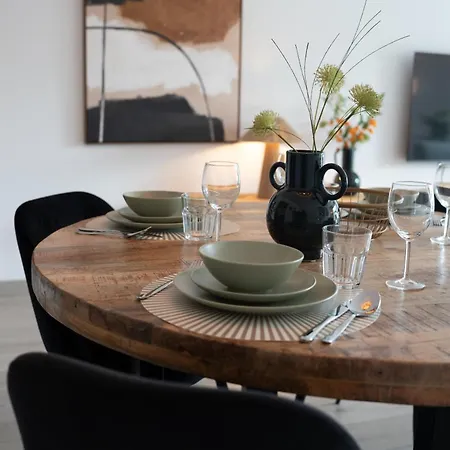 Apartament Beautiful 2-bedroom Near Center And *
